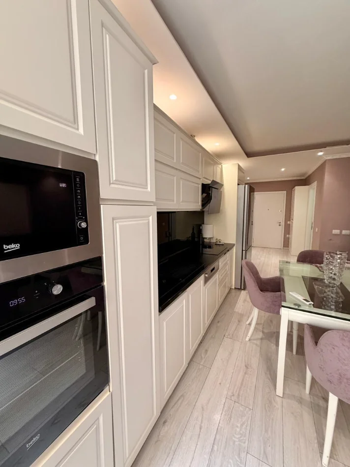 Tirane, shitet apartament 3+1+Ballkon Kati 3, 121 m² 320.000 € (Komuna e Parisit)