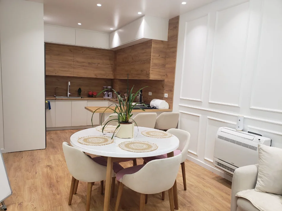 Tirane, shitet apartament 2+1 Kati 2, 118 m² 260.000 € (ASTIR)