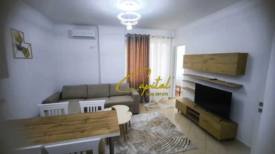 Tirane, jepet me qera apartament 1+1 Kati 8, 63 m² 470 € (ASTIR)