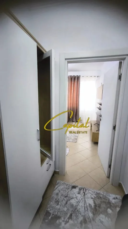Tirane, jepet me qera apartament 1+1 Kati 8, 63 m² 470 € (ASTIR)