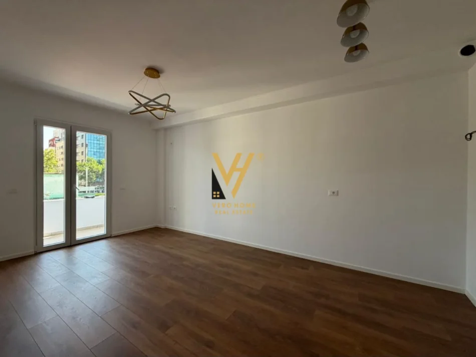 Tirane, shitet apartament 1+1+Ballkon Kati 3, 58 m² 128.000 € (RRUGA DRITAN HOXHA)