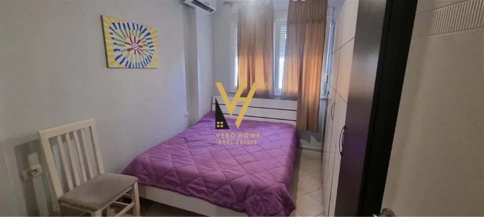 Tirane, shitet apartament 1+1+Ballkon Kati 5, 70 m², 600 Euro (GJIMNAZI PARTIZANI)