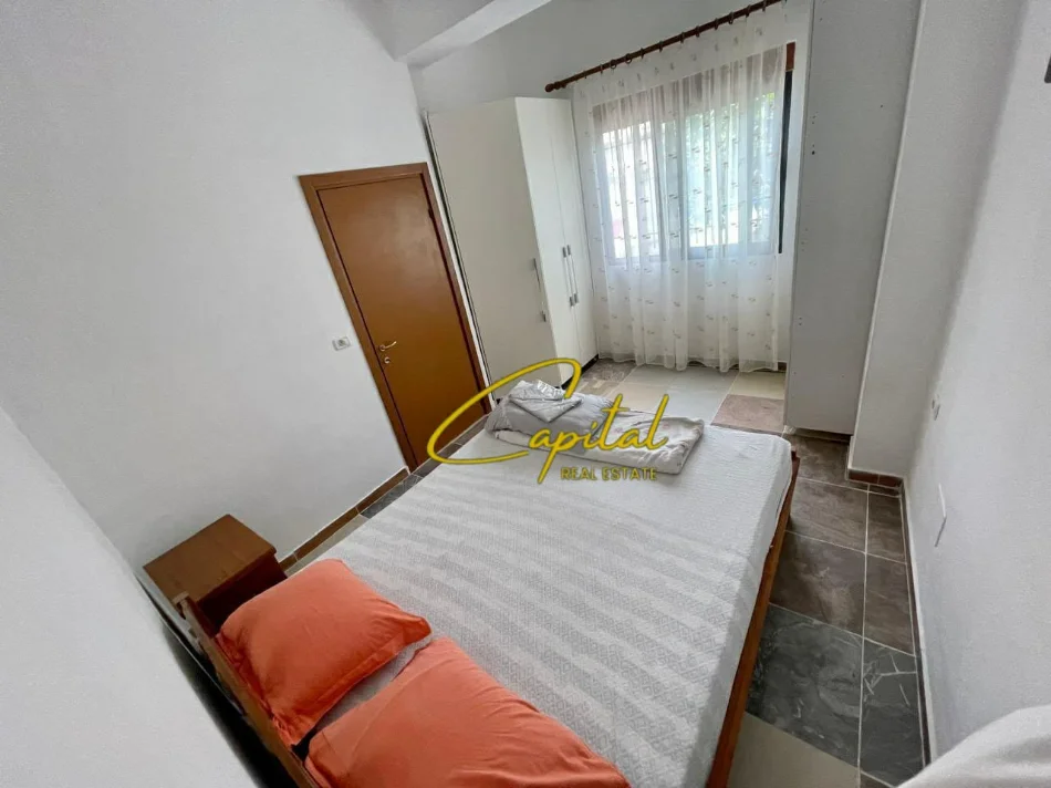 Tirane, jepet me qera apartament 2+1 Kati 2, 60 m² 400 € (5 MAJI)