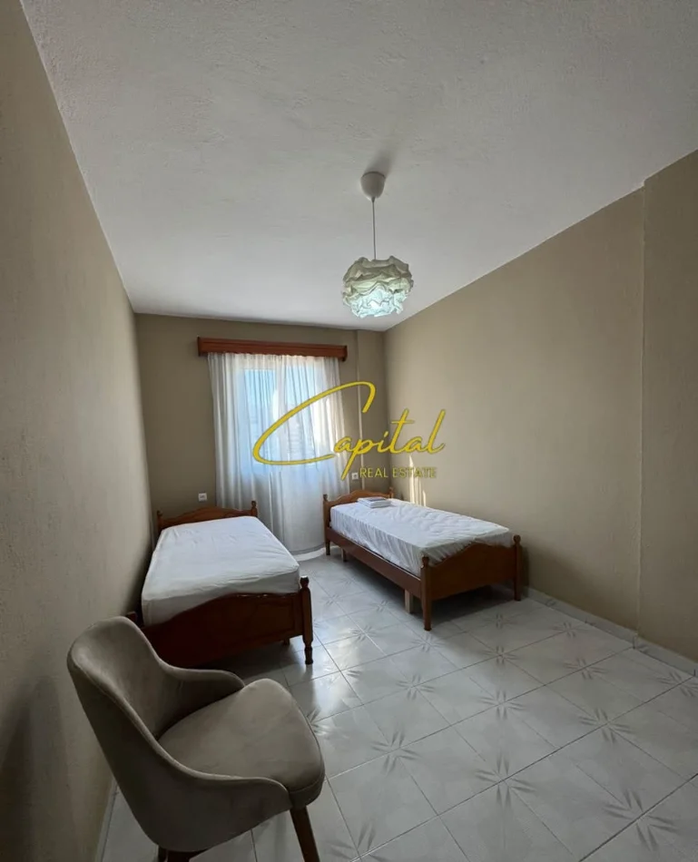 Tirane, jepet me qera apartament 2+1 Kati 6, 110 m² 500 € (RRUGA E KAVAJES)