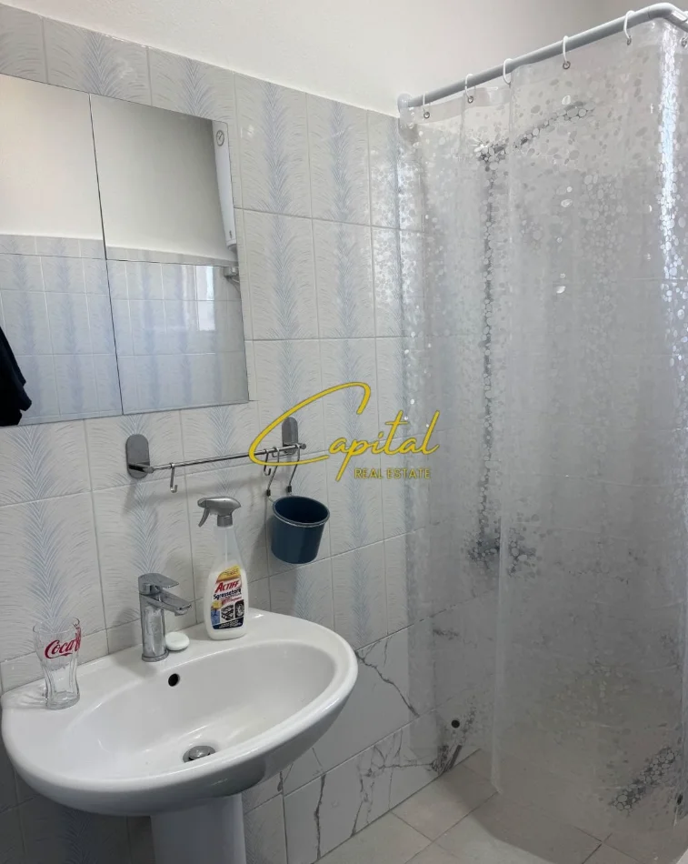 Tirane, jepet me qera apartament 2+1 Kati 6, 110 m² 500 € (RRUGA E KAVAJES)
