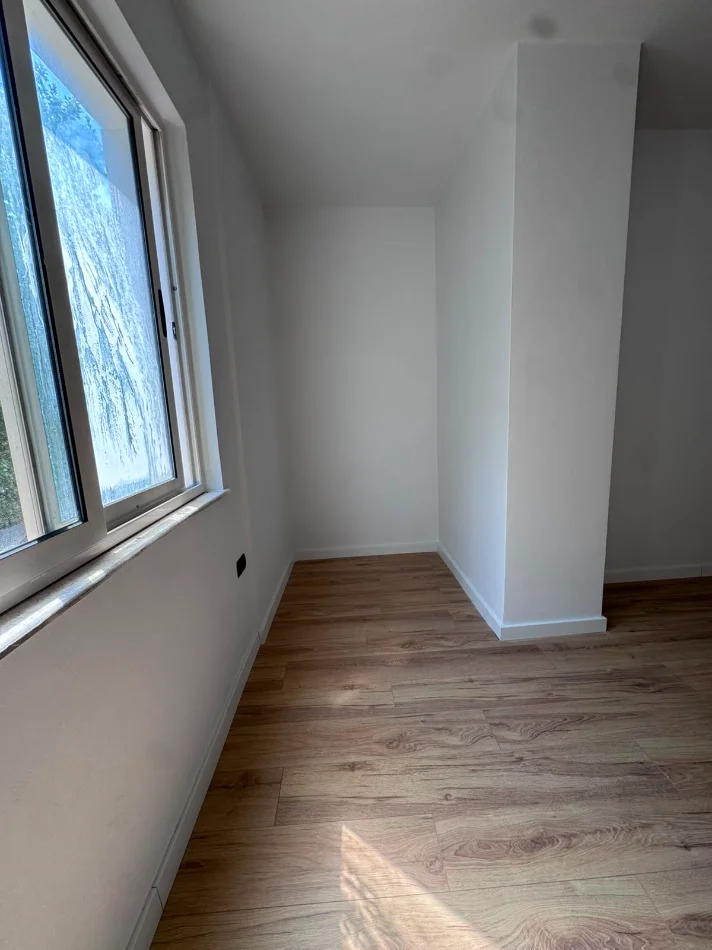 Tirane, shitet apartament 2+1+Ballkon Kati 1, 109 m² 209.300 € (Don Bosko)