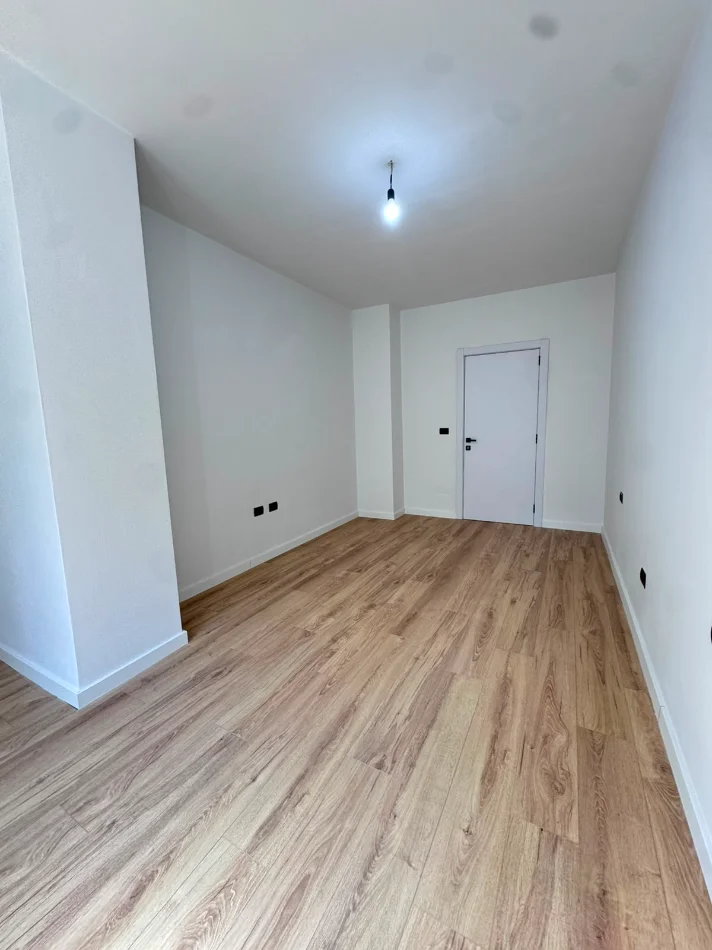 Tirane, shitet apartament 2+1+Ballkon Kati 1, 109 m² 209.300 € (Don Bosko)