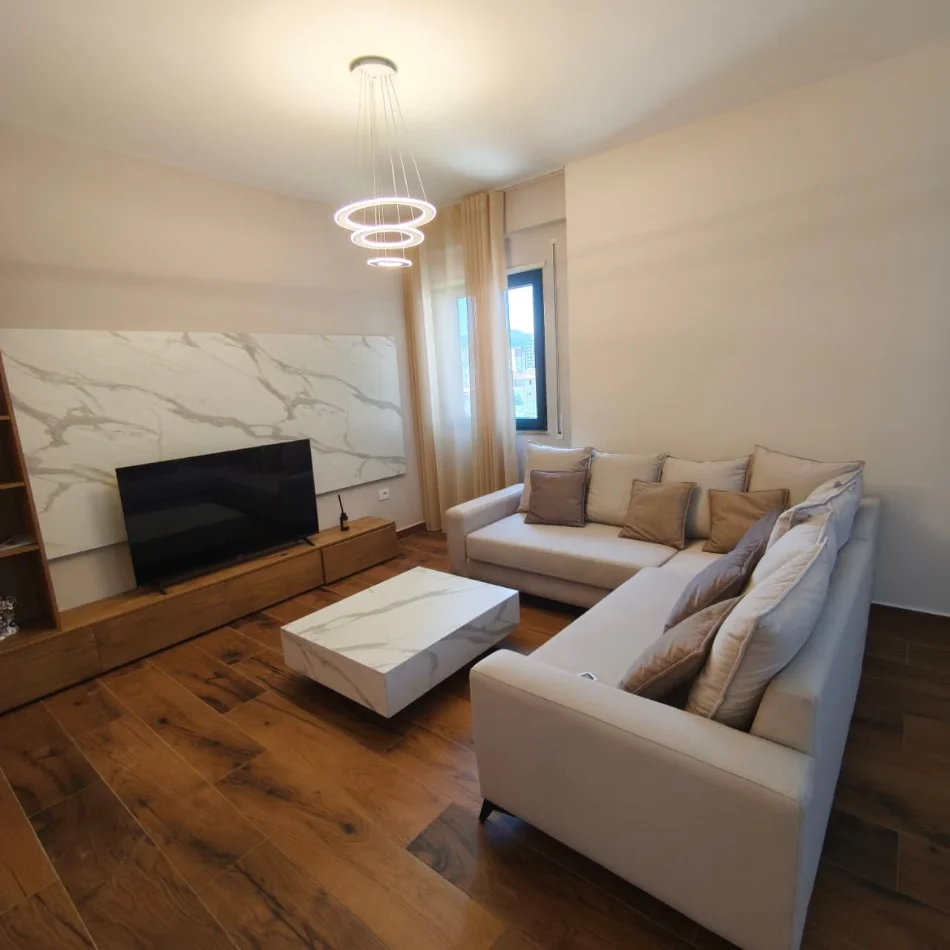 Tirane, shitet apartament 2+1+Ballkon Kati 3, 108 m² 220.000 € (Oasis Residence) Ish Fusha e Aviacionit
