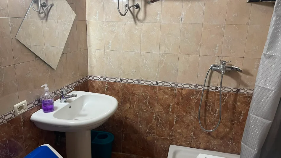 Tirane, shitet apartament 1+1 Kati 4, 50 m² 150.000 € (Myslym Shyri)
