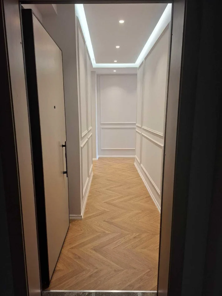 Tirane, jepet me qera apartament 2+1 Kati 3, 116 m² 1.000 € (MINE PEZA)