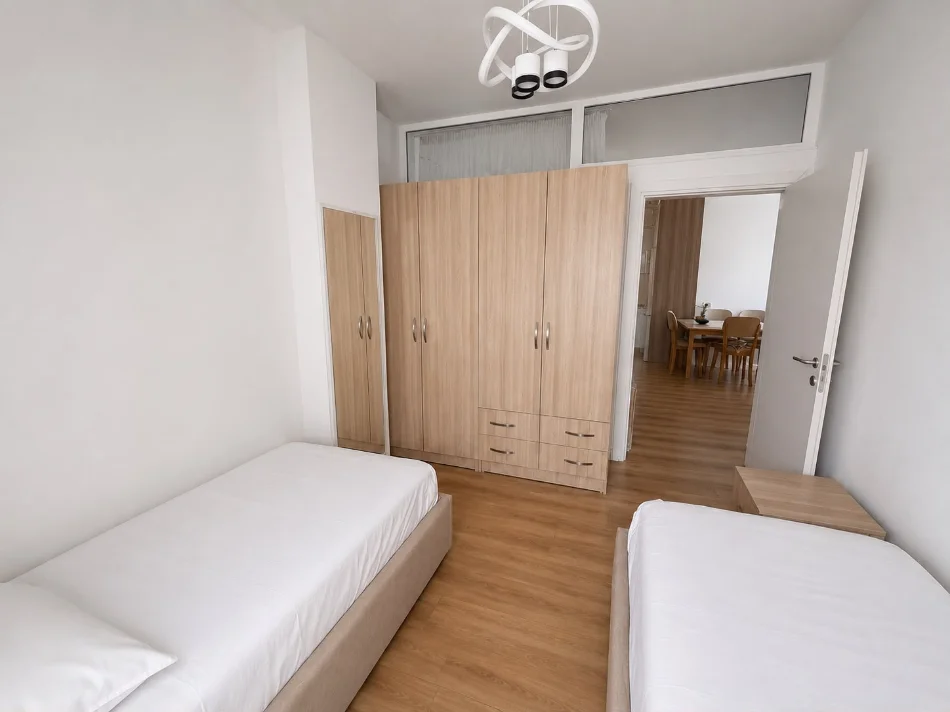 Tirane, shitet apartament 2+1+Aneks+Ballkon Kati 2, 77 m² 145.000 € (Astir)