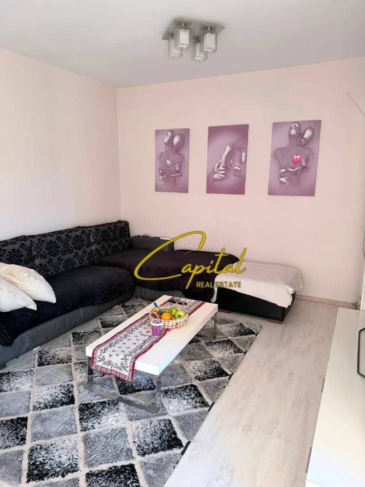 Tirane, jepet me qera apartament 1+1 Kati 8, 69 m² 600 € (MATERNITETI I RI)
