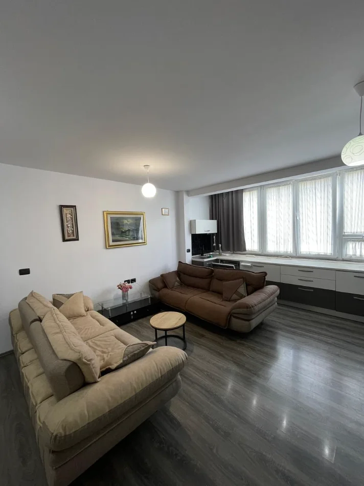 Tirane, shitet apartament 2+1 Kati 6, 90 m² 179.000 € (Fusha e Aviacionit)
