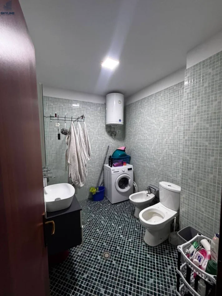 Tirane, shitet apartament 1+1 Kati 4, 70 m² (Astir)