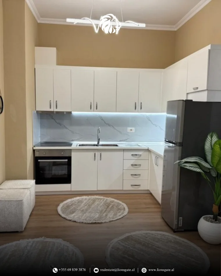 Tirane, jap me qera apartament 1+1+Aneks+Ballkon , 750 € 
