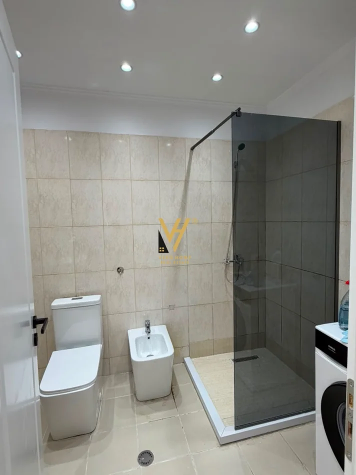 Tirane, shitet apartament 2+1+Ballkon Kati 6, 114 m² 177.000 € (YZBERISHT)