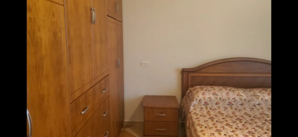 🏡 Jepet Apartament 3+1 me Qira – Rruga e Elbasanit 1.000 € (Rruga Elbasanit)