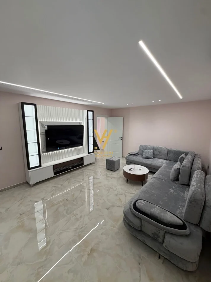 Tirane, jepet me qera apartament 2+1+Ballkon Kati 1, 120 m² 100 € (RRUGA E ELBASANIT)