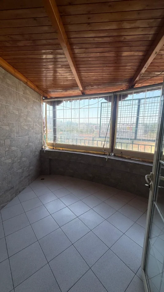 Tirane, shitet apartament 2+1+Ballkon Kati 8, 118 m² 198.000 € (Tregu Elektrik)