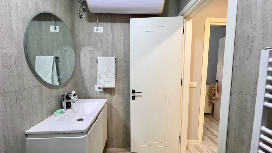 🏠Me Qera: 1+1 +1 Verande 📍Kopshti Zologjik - 60,000 Leke/Muaj - K.2 - 70m² || I Sapo Investuar - Zona Ofron Qetesi dhe Komfort⚜️