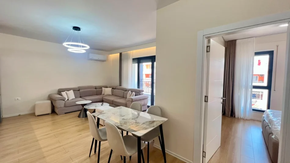 🏠Me Qera: 1+1📍Bulevardi I Ri (Rr.Jordan Misja - Kompleksi Ndregjoni)- 60,000 Leke/Muaj - Pallat V.2026 - Kt.4 - Sp.75m² - (E Pa Banuar 100% e re)🔥