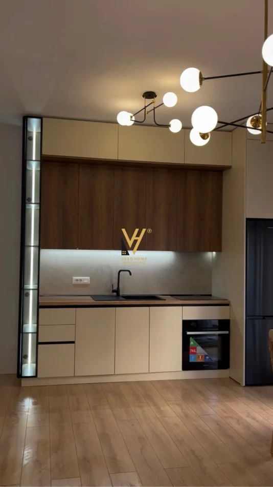 Tirane, jepet me qera apartament 1+1+Ballkon Kati 2, 79 m² 620 € (SAUK)