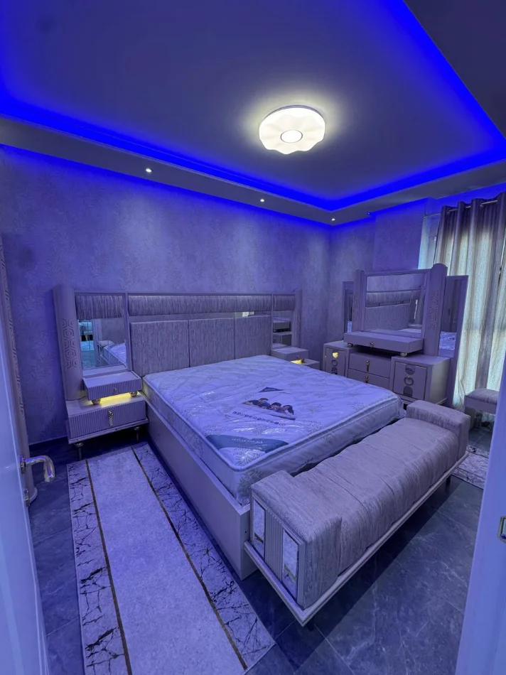Tirane, jepet me qera apartament 1+1+Ballkon Kati 8, 70 m² 500 € (Univers City)
