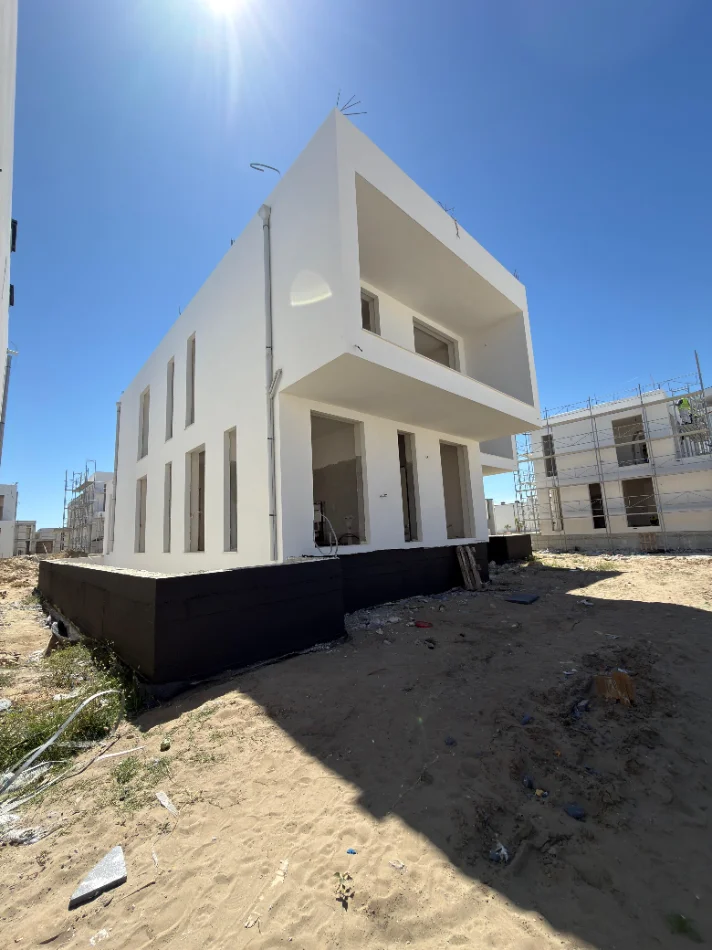 Durres, shitet Vile 3+1+Aneks , 233 m² (Gjiri i Lalezit)