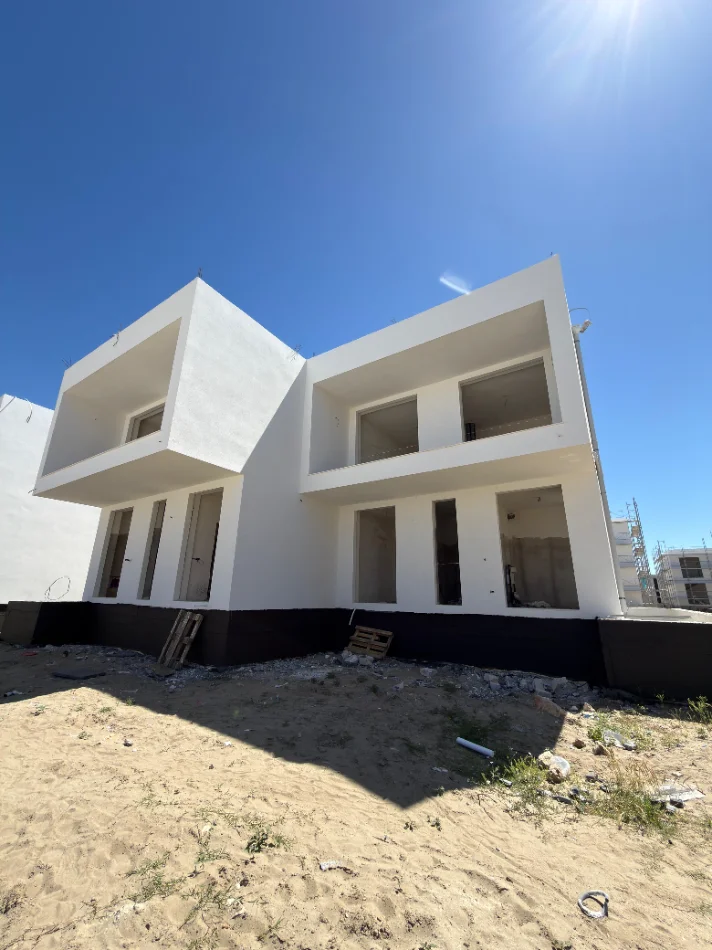 Durres, shitet Vile 3+1+Aneks , 233 m² (Gjiri i Lalezit)