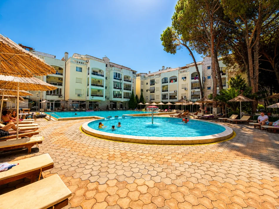 Durres, shitet apartament 1+1 Kati 2, 54 m² 92.000 € (Mali i Robit)
