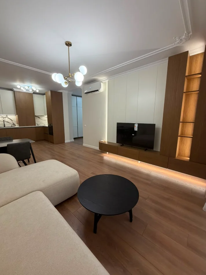 Tirane, jepet me qera apartament 2+1+Aneks+Ballkon Kati 6, 122 m² (Rruga Kavajes)