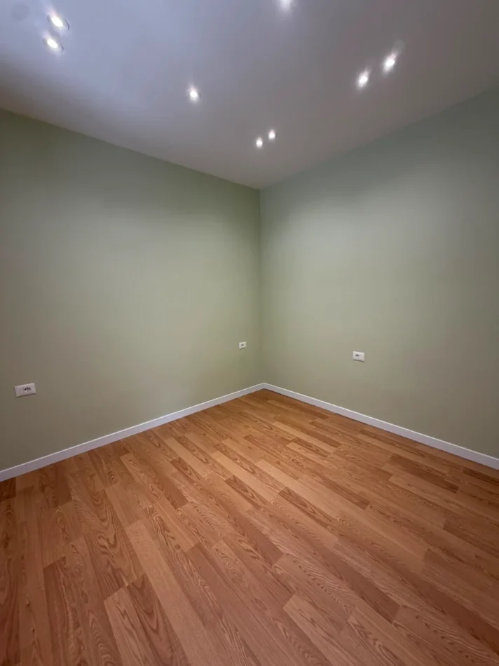 Tirane, shitet apartament 2+1 Kati 10, 70 m² 225.000 € (myslym shyr)