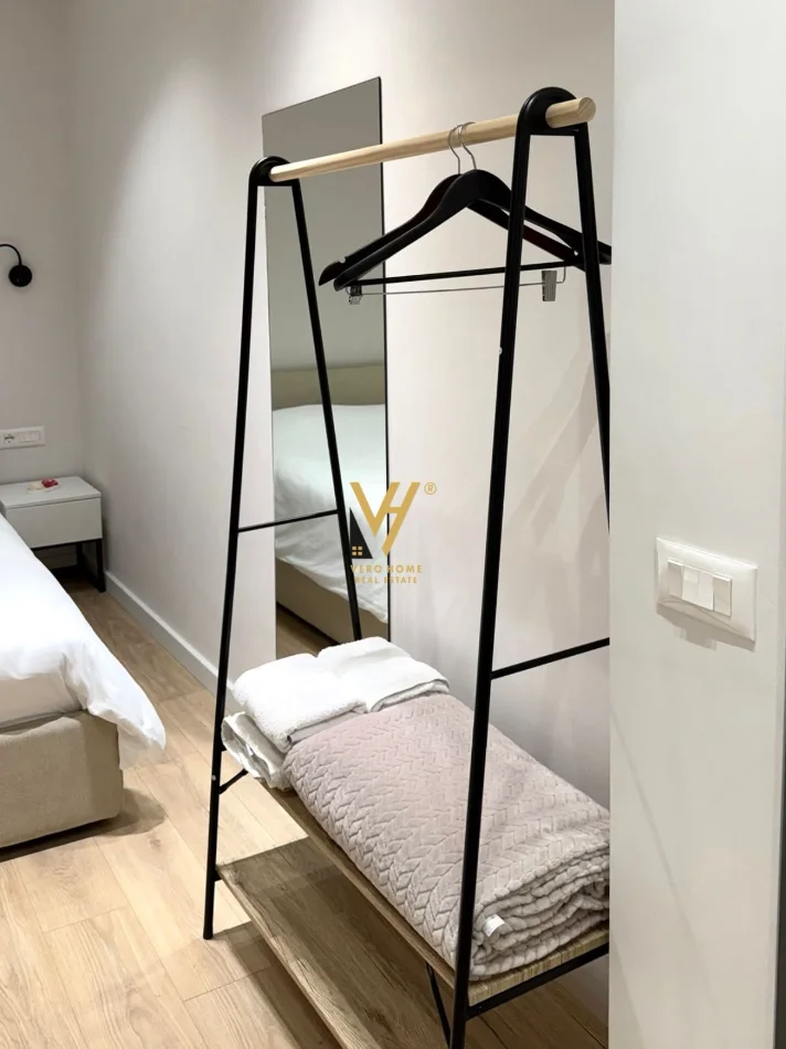 Tirane, jepet me qera garsonier 1+1 , 56 m² 1.500 € (QENDER 15 KATESHI)