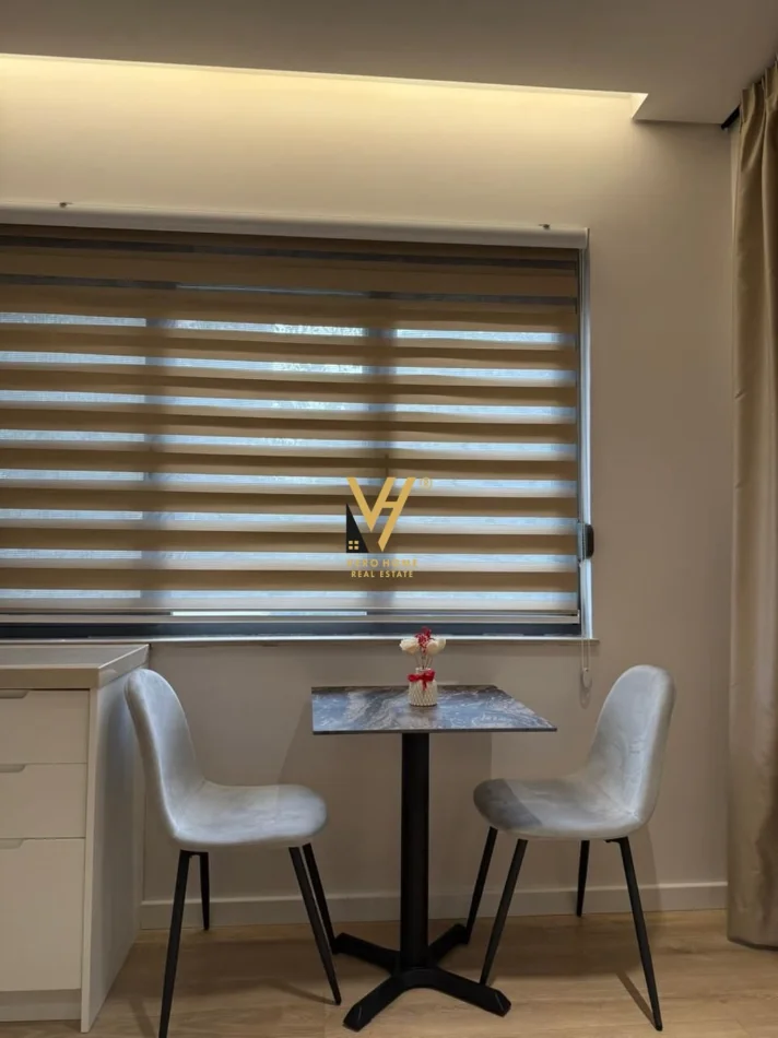 Tirane, jepet me qera garsonier 1+1 , 56 m² 1.500 € (QENDER 15 KATESHI)