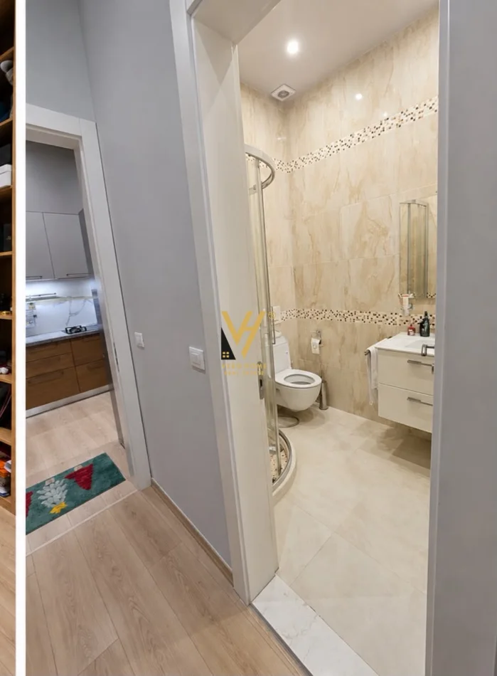 Tirane, shitet apartament 3+1+Ballkon Kati 1, 150 m² 300.000 € (RESIDENCA BETA)