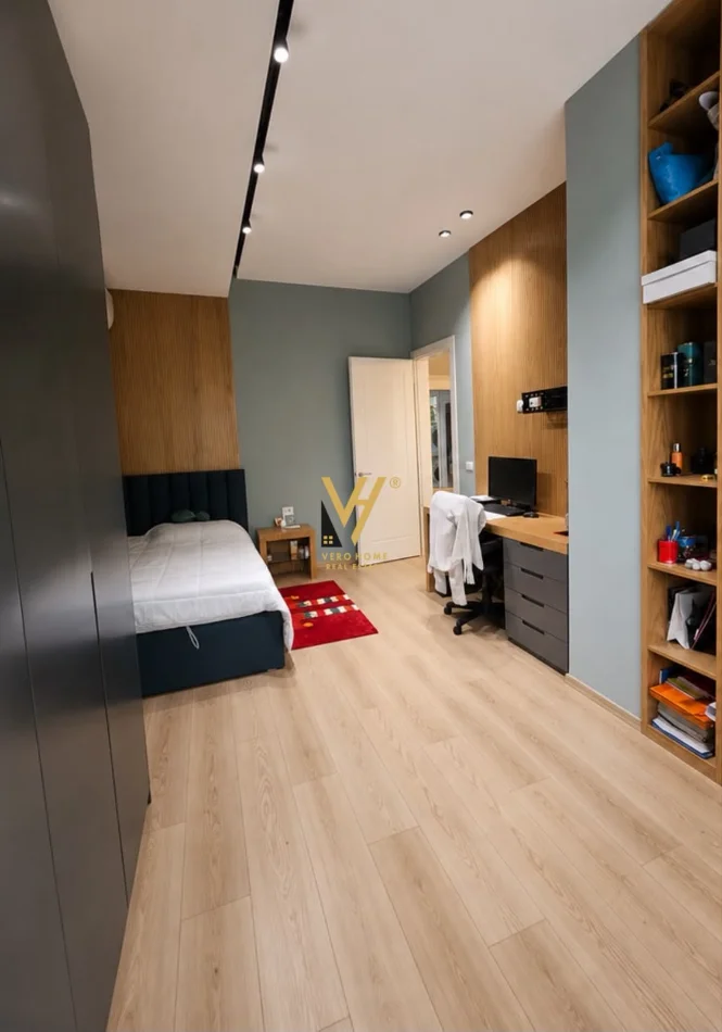 Tirane, shitet apartament 3+1+Ballkon Kati 1, 150 m² 300.000 € (RESIDENCA BETA)