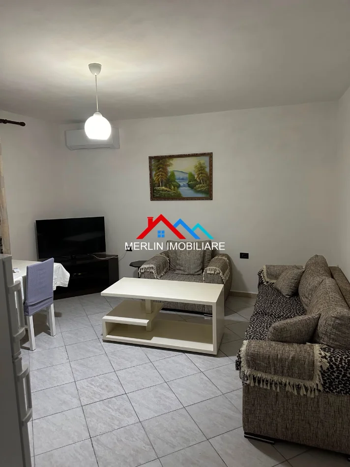 Tirane, jepet me qera apartament 1+1+Ballkon Kati 1, 75 m² 530 € (RRUGA DHIMITER SHUTERIQI,KOMUNA E PARISIT)