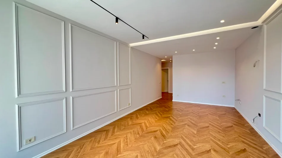 ZYRE ME Qera: 3 Ambiente Pune 📍Golden Tower (Mine Peza - Buze Rruges Kryesore) - Pallat V.2026 - K.3 - 116m² ||  1000 Euro/Muaj