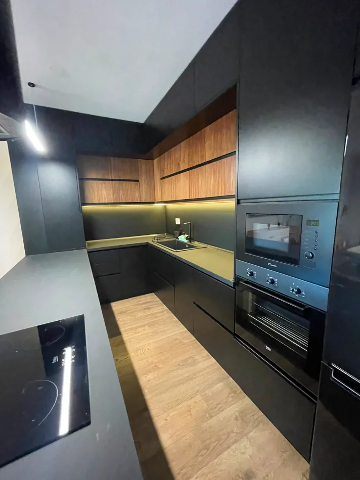Tirane, shitet apartament 2+1+Ballkon Kati 2, 98 m² 274.998 € (Secret Garden Residence, pranë TEG)