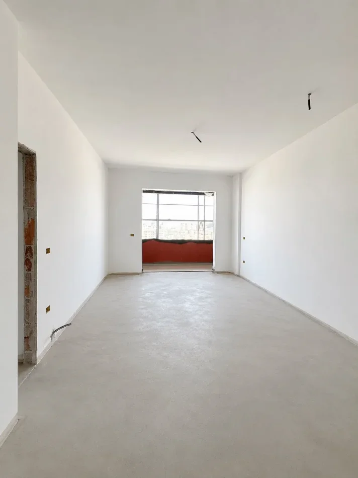 Tirane, shitet apartament 1+1 Kati 8, 67 m² 202.000 € (SQUARE 21)