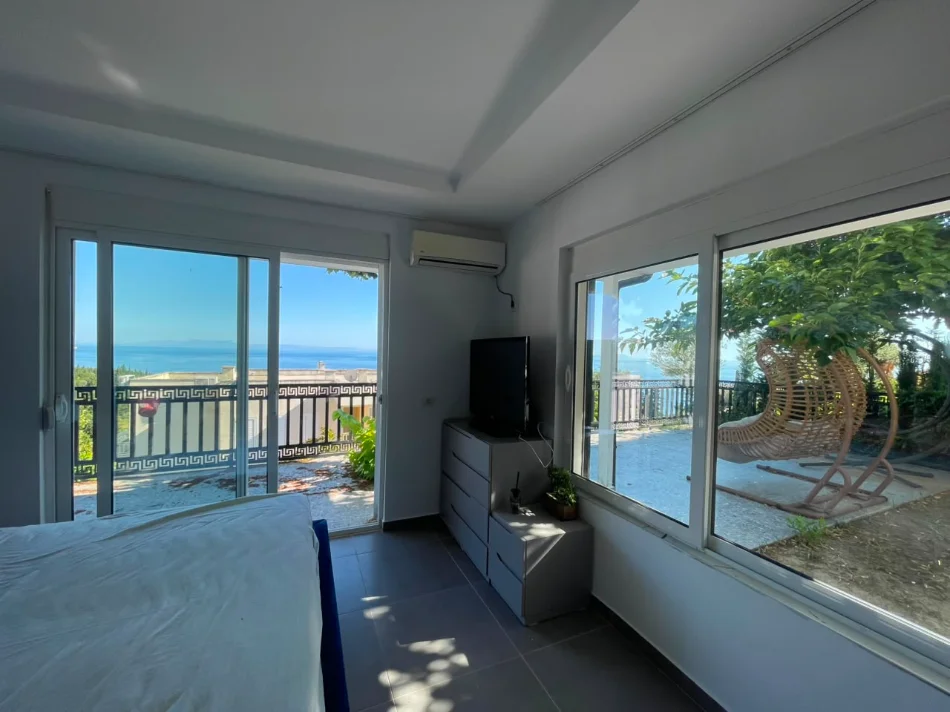 Vlore, shitet shtepi 3+1 Kati 0, 95 m² 450.000 € (Dhermi)