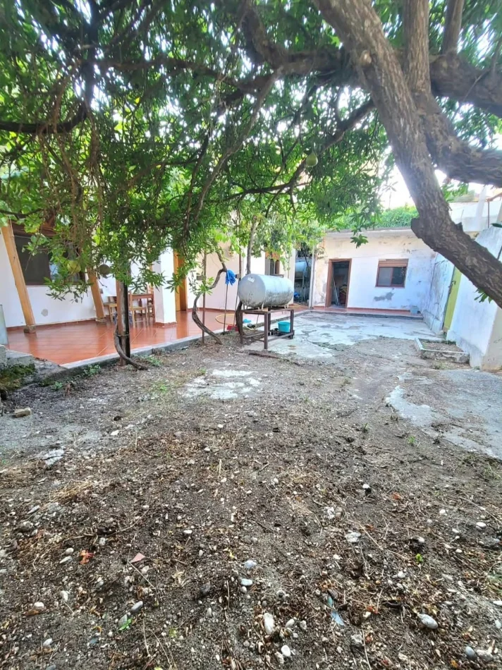 Kavaje, shitet shtepi 2+1+Aneks Kati 1, 300 m² 80.000 € (Kavaje)