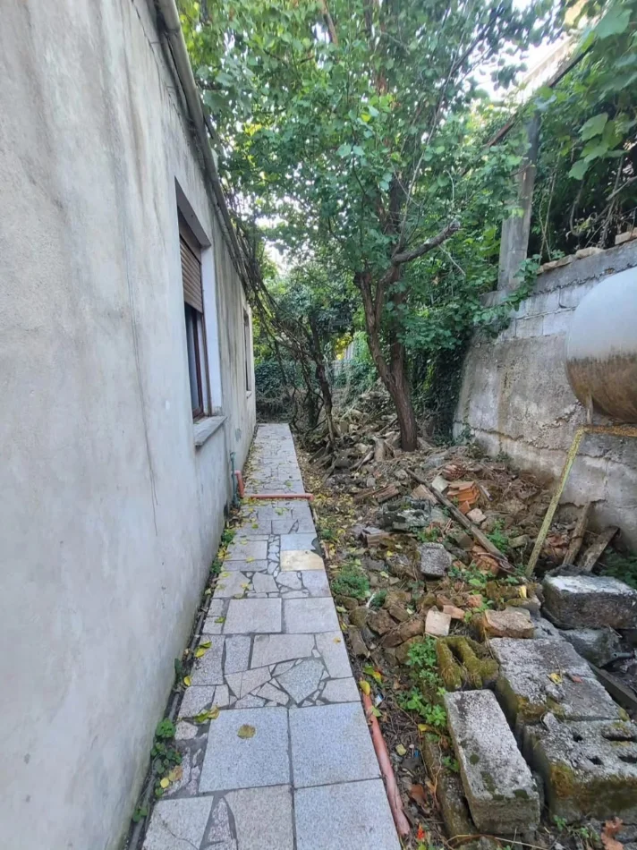 Kavaje, shitet shtepi 2+1+Aneks Kati 1, 300 m² 80.000 € (Kavaje)