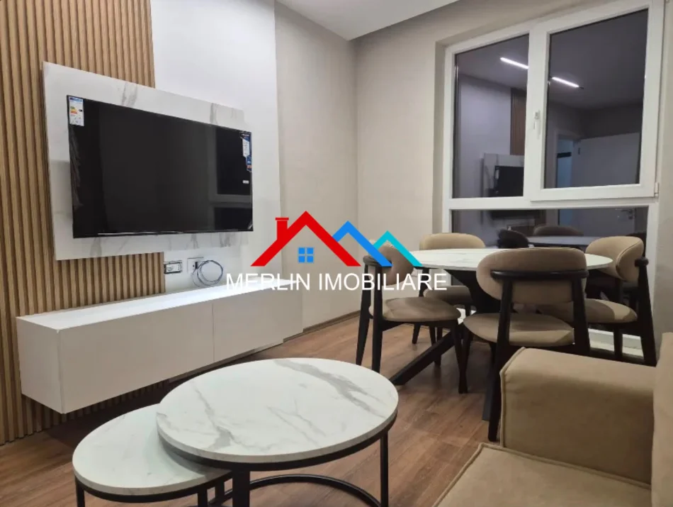 Tirane, jepet me qera apartament 1+1+Ballkon Kati 7, 60 m² 590 € (RRUGA E DIBRES)