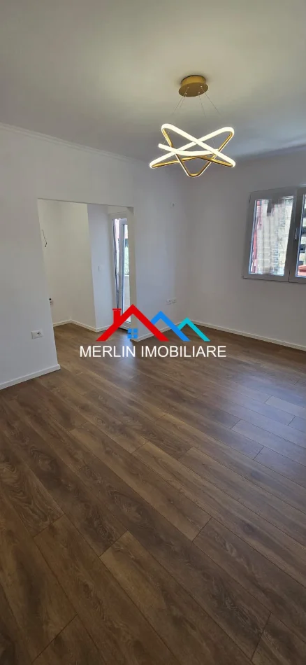 Tirane, shitet apartament 1+1+Ballkon Kati 3, 59 m² 140.000 € (RRUGA NDRE MJEDA)