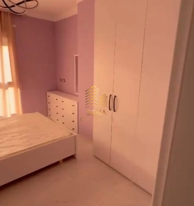 Tirane, jepet me qera apartament 1+1+Ballkon Kati 1, 66 m² 130.000 € (5 Maji)