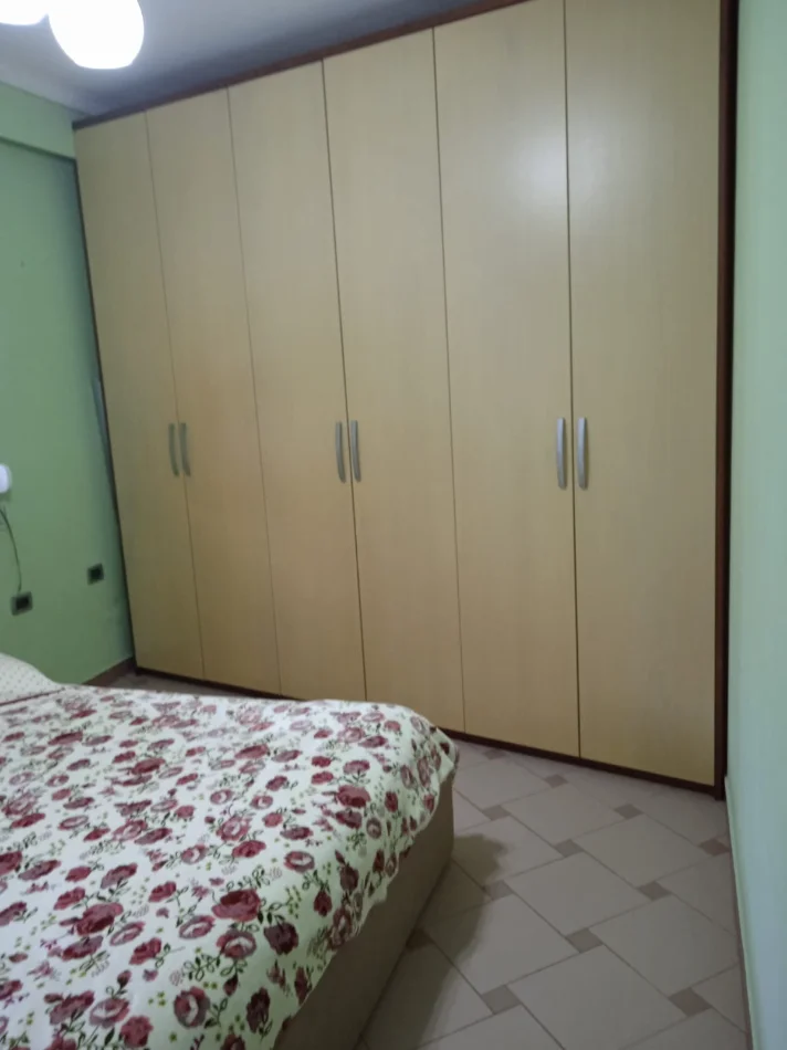 Tirane, jepet me qera apartament 1+1 , 7 m² 650 €