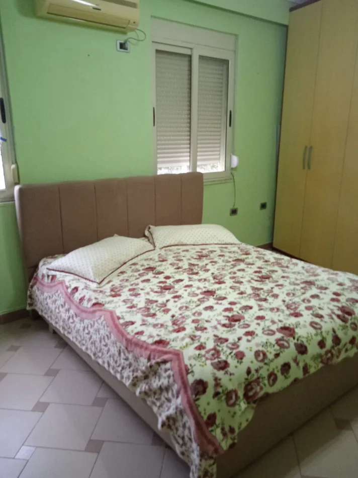 Tirane, jepet me qera apartament 1+1 , 7 m² 650 €