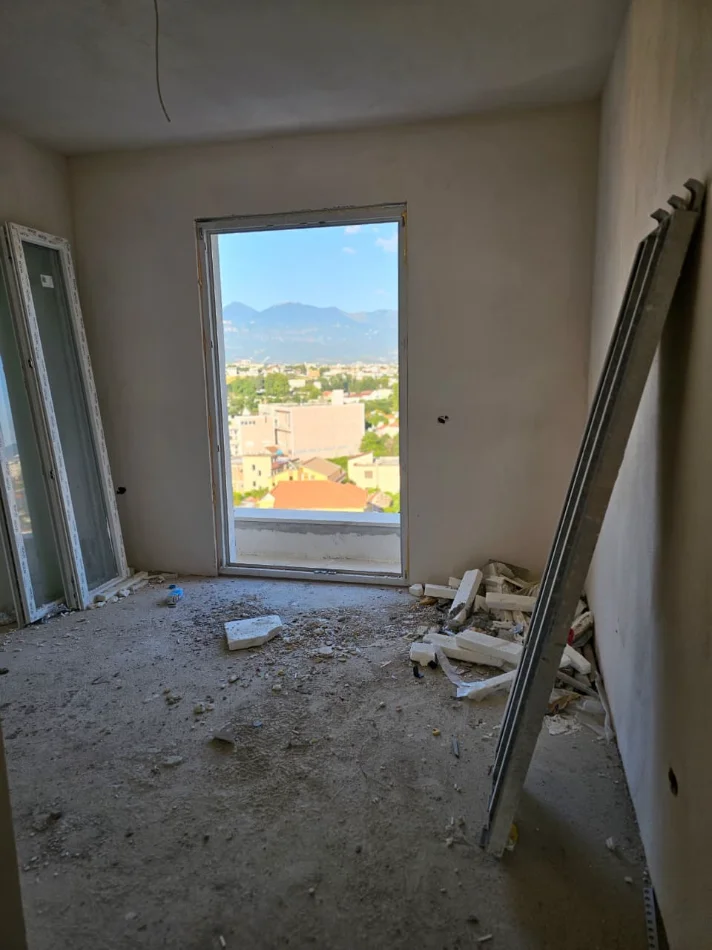 Tirane, shitet apartament 2+1+Ballkon Kati 7, 97 m² 116.280 € (Univers City)