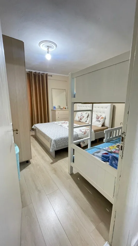 Tirane, jepet me qera apartament 1+1 Kati 1, 40.000 LEKE (RRUGA JORDAN MISJA)